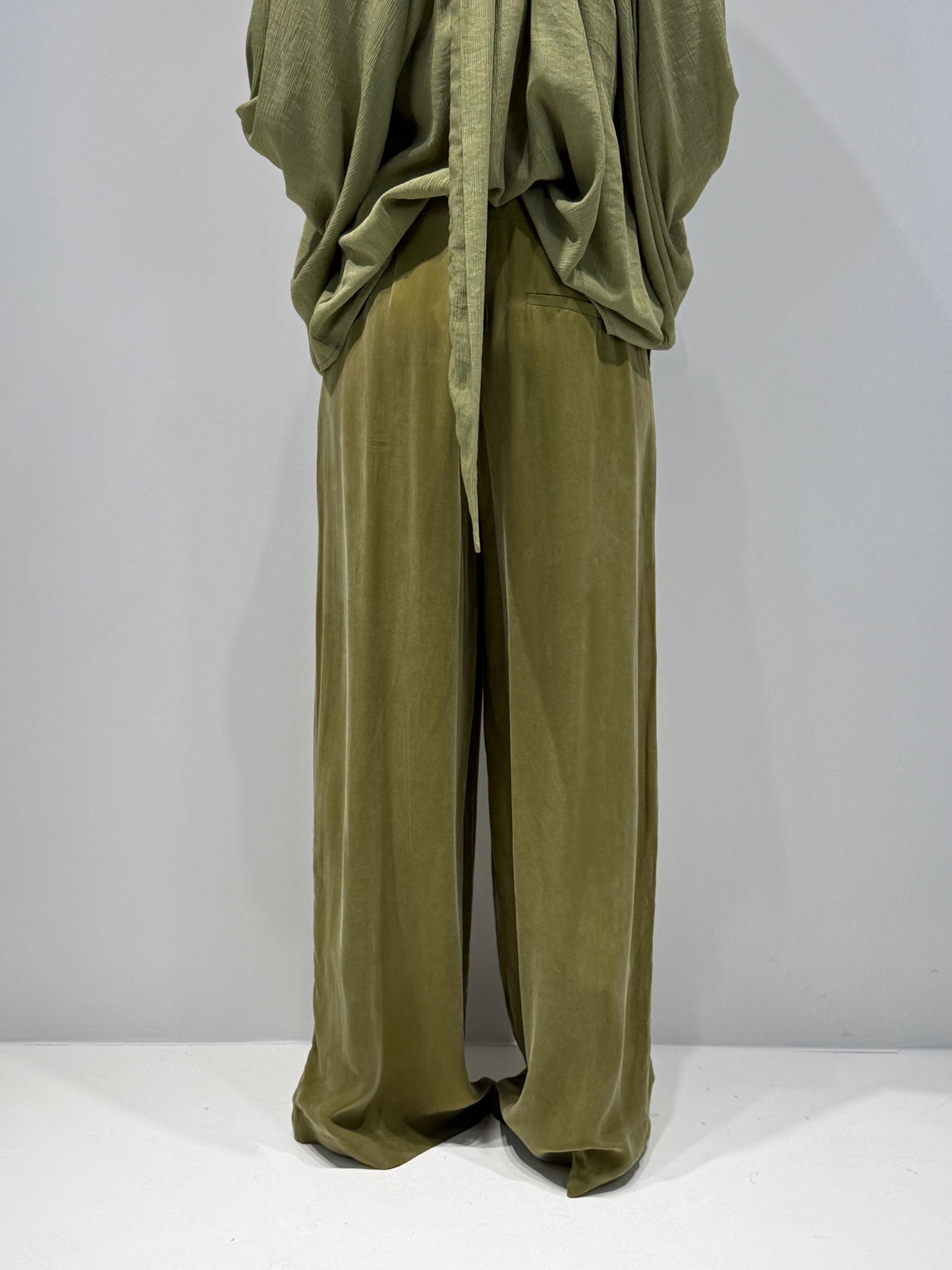 PANTALONE LUMINA VERDE OLIVA