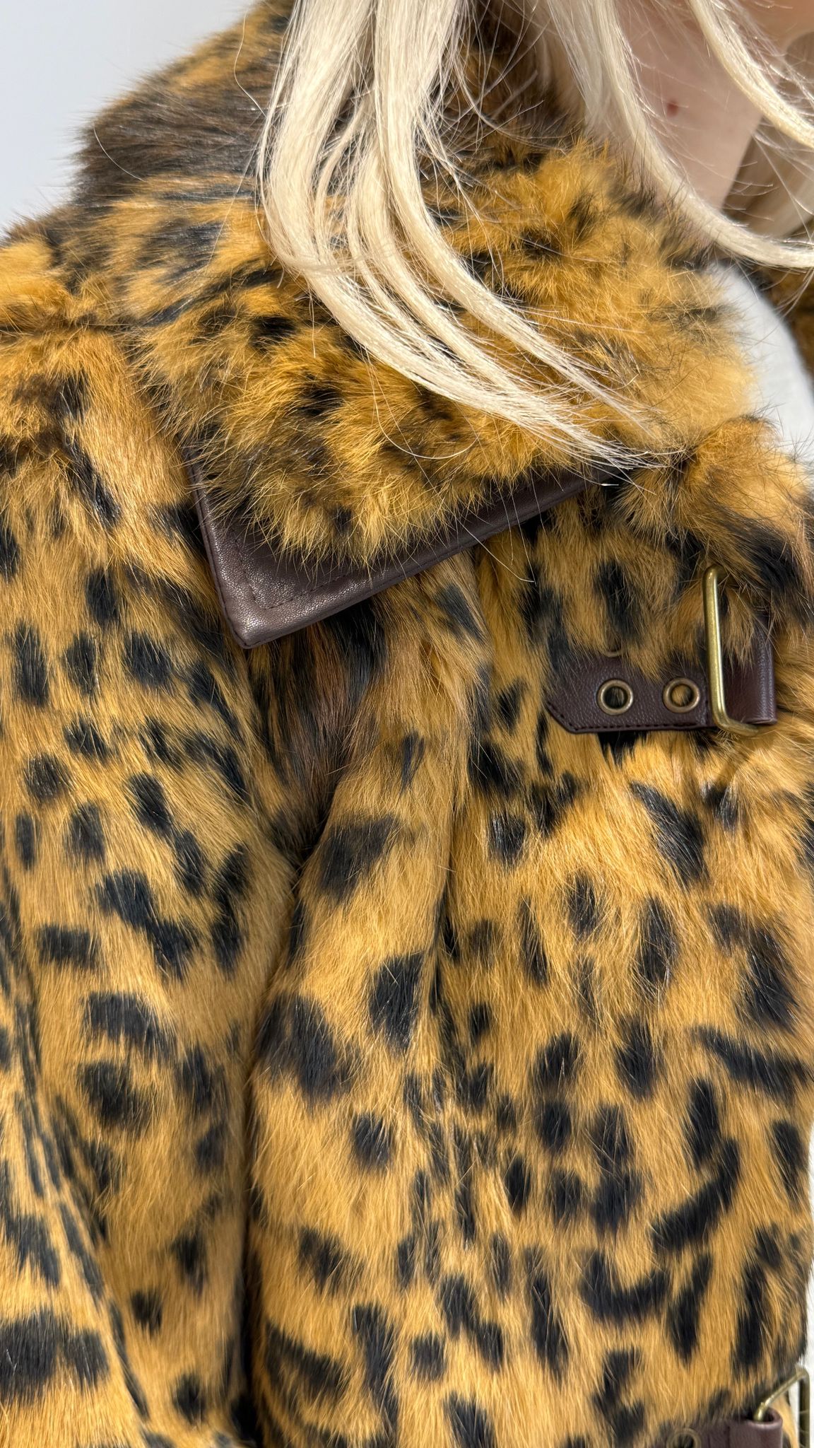 PELLICCIA CORTA IN VITA MACULATO