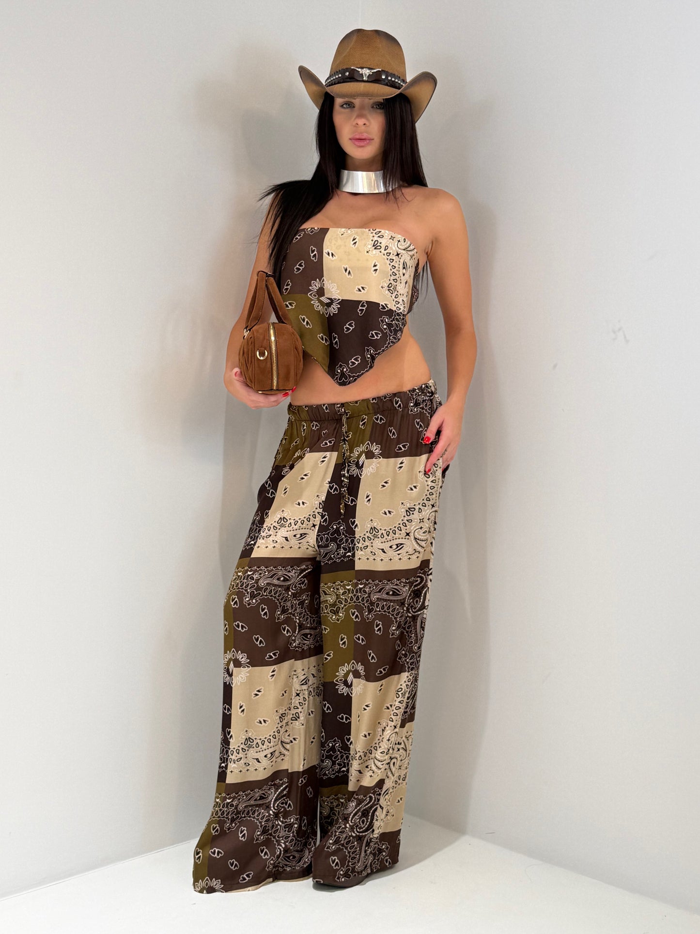 COORDINATO CALI FANTASY marrone|Colore:Marrone