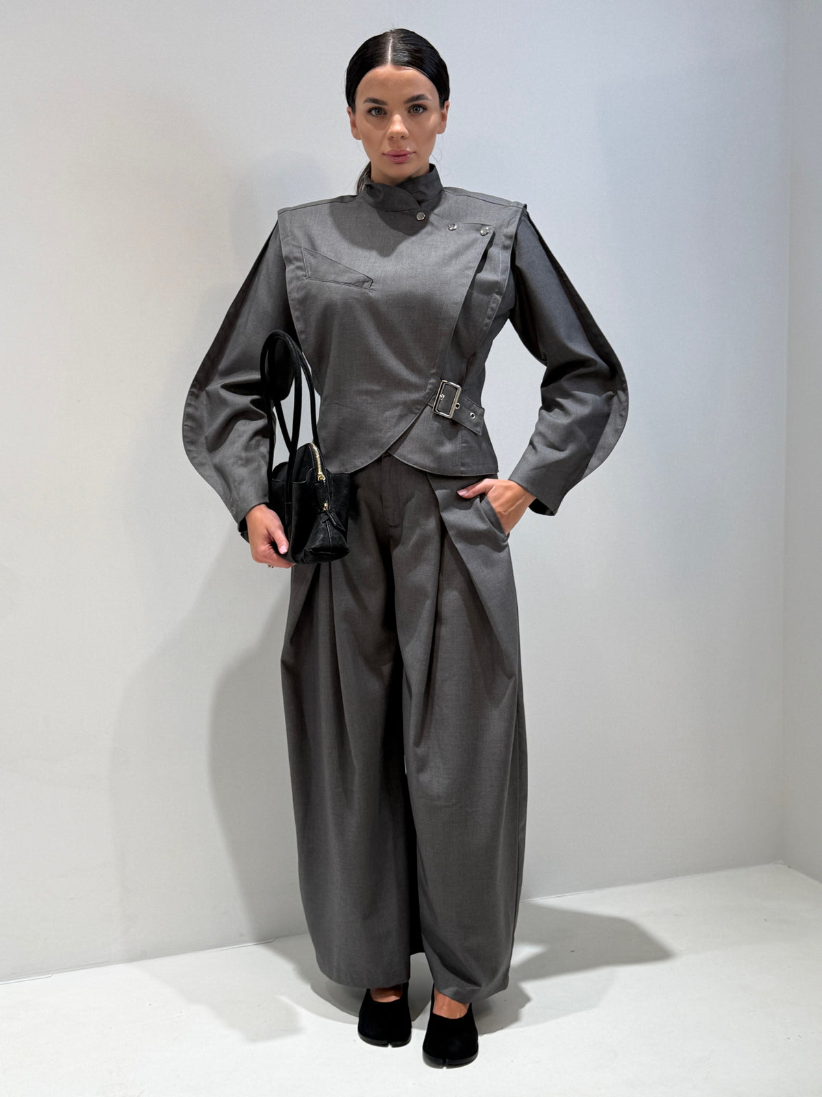 COORDINATO AKASHI grigio|Colore:Grigio