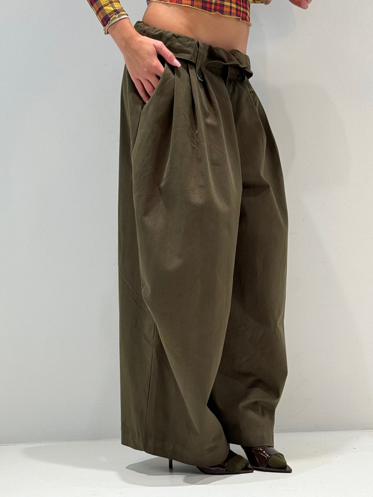 PANTALONE VERACRUZ verde militare|Colore:Verde militare