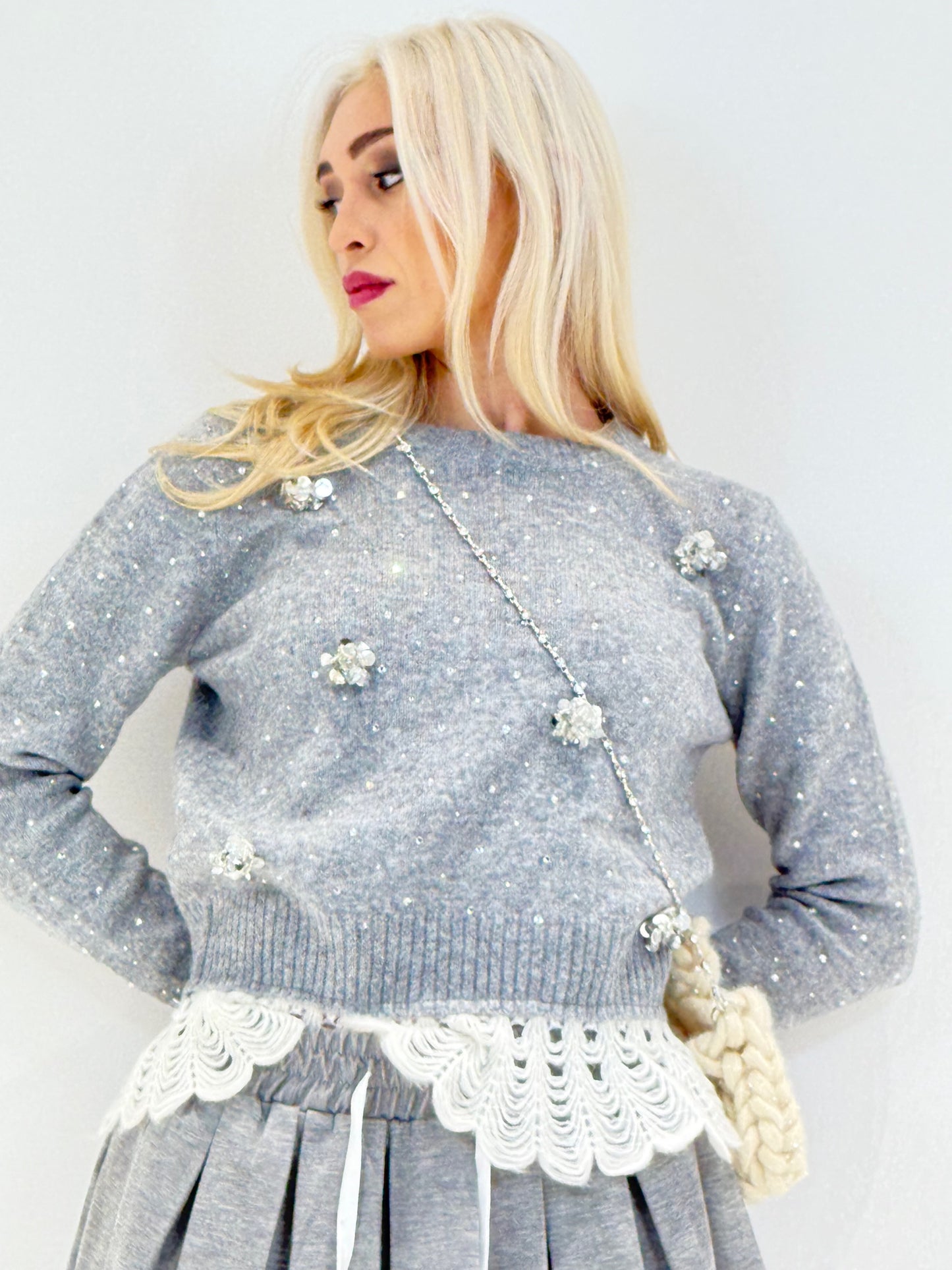 FIORI DI STRAS PULL GRIGIO