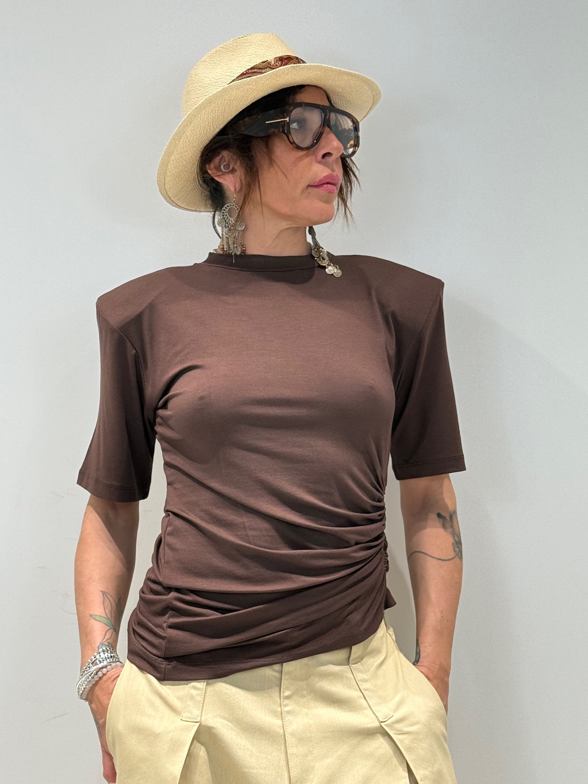 T-SHIRT INDI marrone|Colore:Marrone