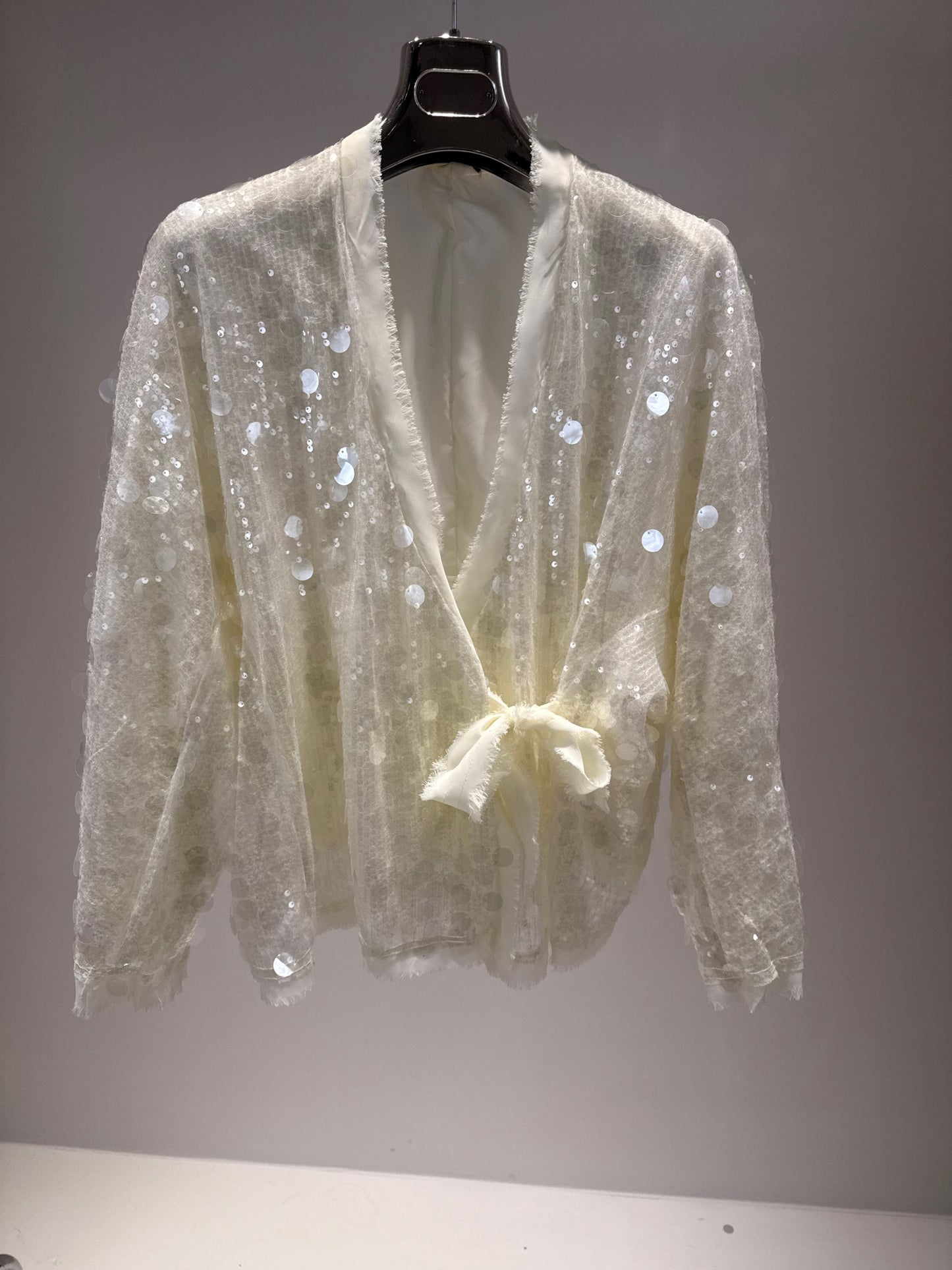 MAGLIA INCROCIO PAILETTES ECRU