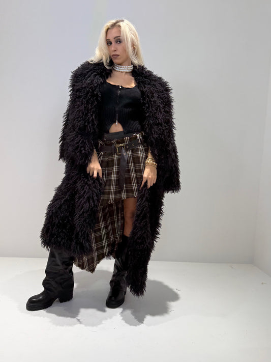 CAPPOTTO DI ECO-PELLICCIA NERO